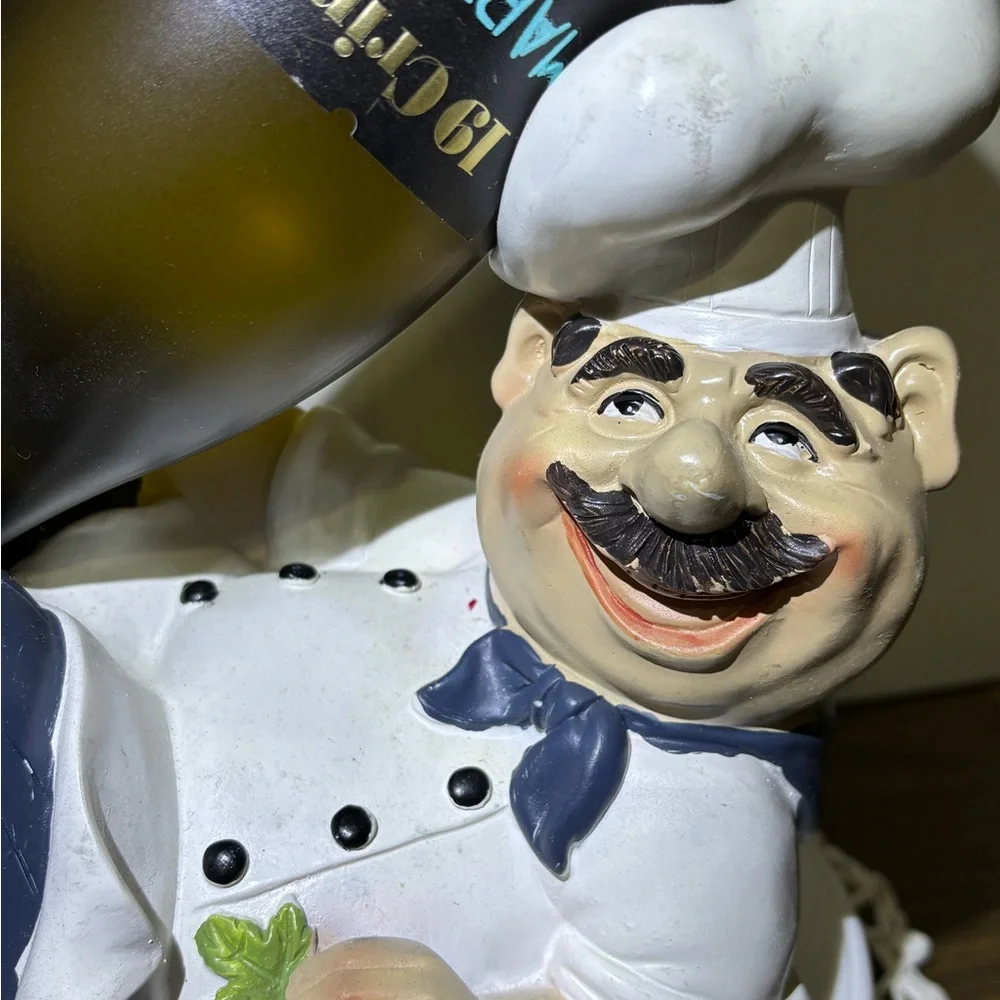 Chef Wine Holder with Grapes